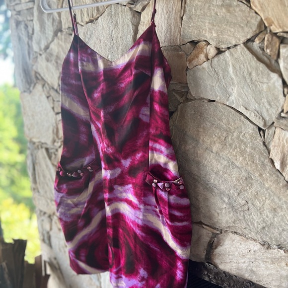 Bright BCBG Party Dress (with pockets)! - Picture 3 of 7